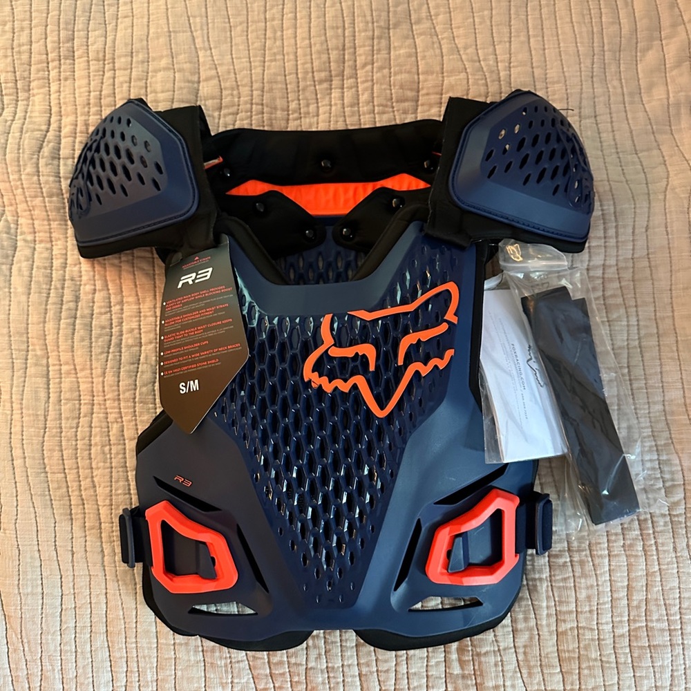 Fox Protective Gear in Blue and Orange